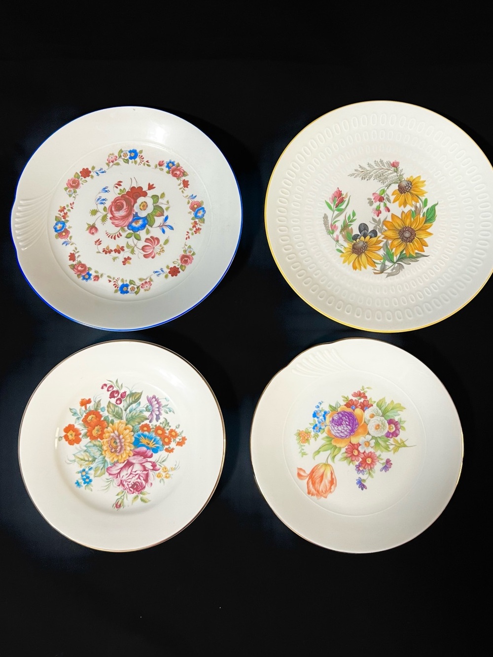 Decorative Floral Dinner Plates - White with Multicolor Bouquet. From Argentina
